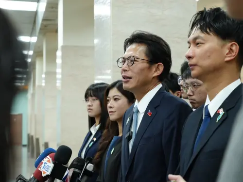 高市早苗言論發酵！黃國昌率團訪日　柯文哲籲：台灣不應成衝突點
