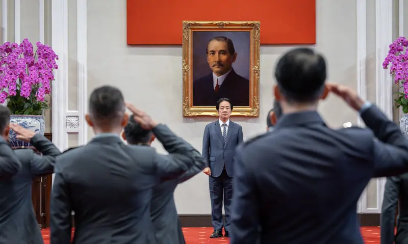 ▲賴清德表示，將引進各型偵蒐與無人載具等新興戰力，並且建構分層防禦與有效攔截的防空體系，加速打造「台灣之盾」。（圖／總統府提供）