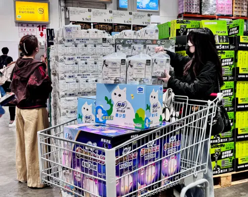 ▲蘇菲的有機棉導管式棉條（一般型／量多型），100%有機純棉表層，使用起來天然又安心