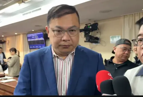 王義川自稱「台灣國立委」嗆爆藍營！王鴻薇狠酸：走錯國會大門了
