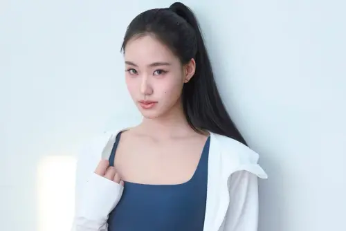 小S二女兒18歲了！Lily慶生驚見高壯男背影照　粉絲狂猜官宣戀情
