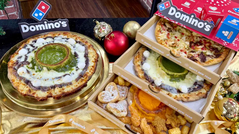 達美樂「抹茶火山」聖誕披薩半價399元！三本柱狂歡盒變骰子玩具