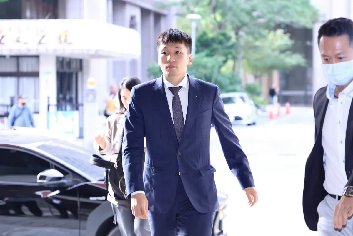 ▲李洋首次以運動部長身份赴立法院備詢，面對外界對其資歷的質疑，表現沉穩獲得高評價。（圖／記者朱永強攝）