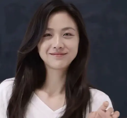 ▲湯唯（如圖）跟張震同為第一代代言人。（圖／翻攝自微博）