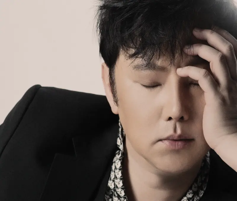 ▲2026大港開唱卡司公布，今年資深藝人企劃特別邀請陽帆（如圖）參與。消息一出，粉絲紛紛許願陽帆變身陽婆婆，以及和《分手擂台》經典道具傘靈合體。（圖／出口音樂提供）