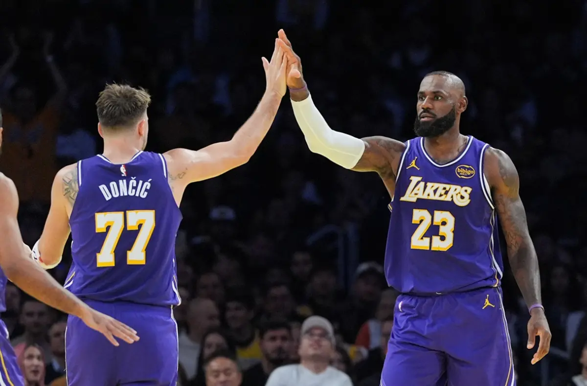 NBA盃／湖人135：118擊敗快艇！唐西奇砍43分準大三元 率隊晉級