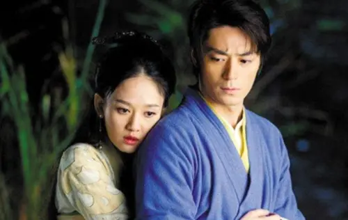 ▲陳喬恩（左）與霍建華曾有過一段情。（圖／《笑傲江湖》劇照）