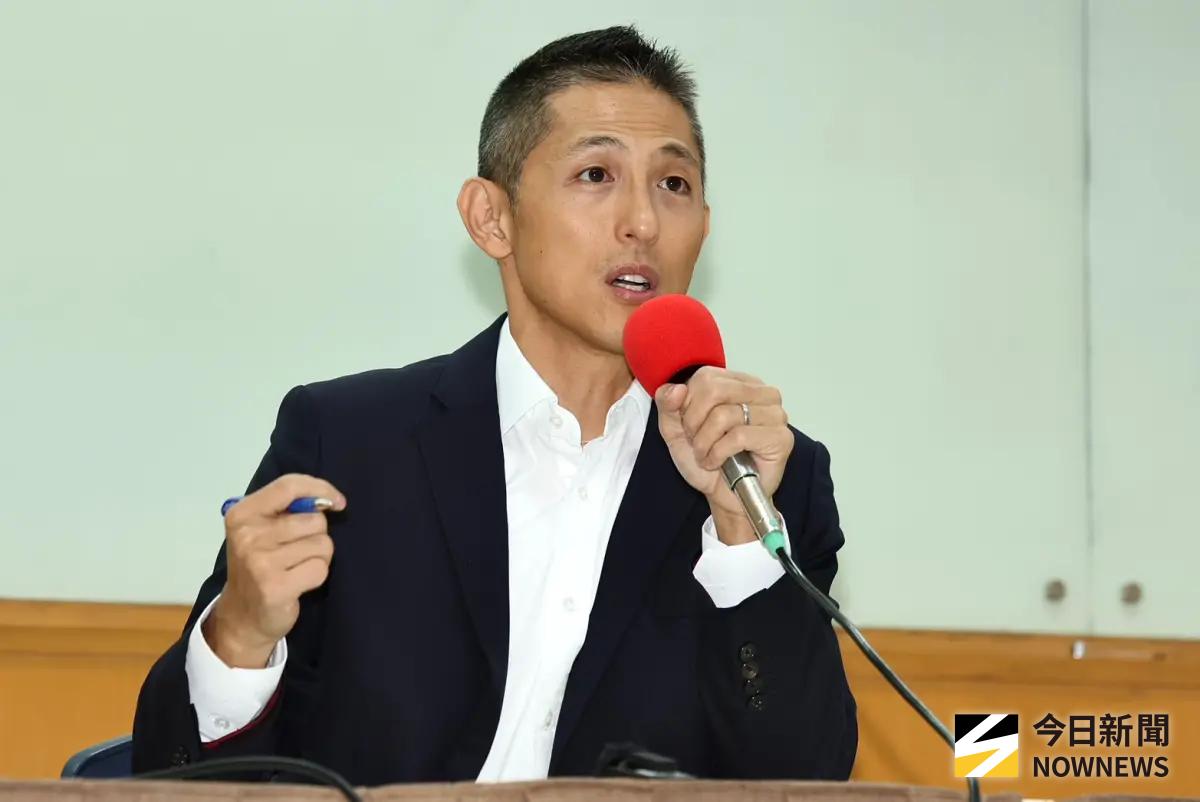 為何公布老二民調？吳怡農：如對市政態度不蓋牌、接受公評