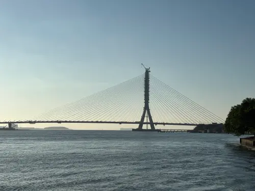 名家論壇》賈程年／從淡江大橋　看中央的好大喜功、地方的消失術
