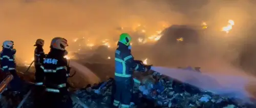 快訊／澎湖垃圾掩埋場陷火海！消防急攻5水線死守場內
