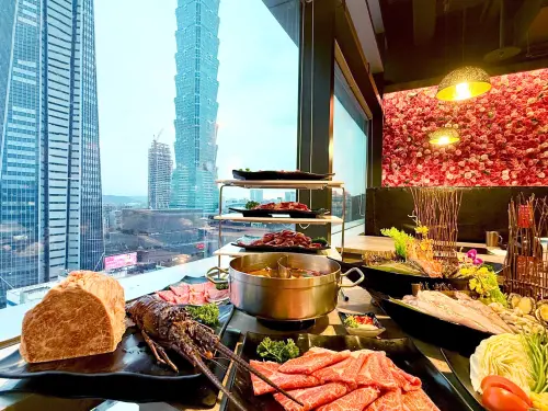 ▲餐廳靠窗位都是最早被選走的，除了可欣賞風景，選擇靠窗的人性格通常較多樣化，或是喜歡保有距離感。（圖／業者提供）