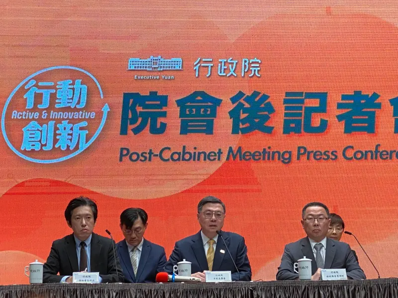 ▲卓榮泰表示有部份在野立委認同院版《財劃法》，遺憾黨意決定了行為。（圖／記者陳威叡攝，2025.11.27）