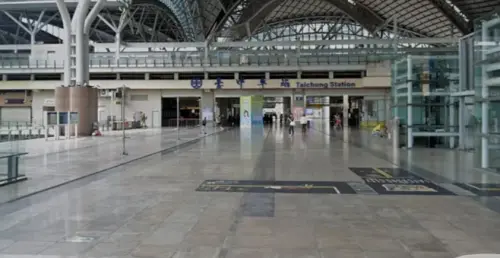 刷卡異常不爽被稱呼「小姐」！女乘客怒潑站務員　法院重話裁罰
