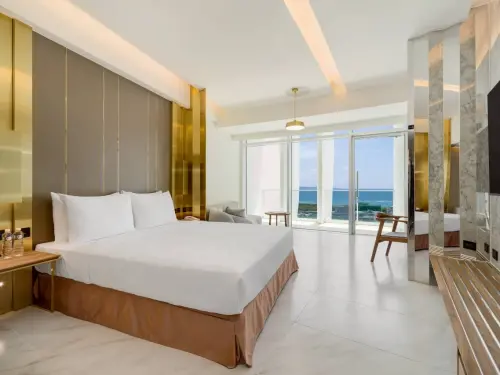 ▲「風華渡假酒店墾丁館」將於12月1日起展開試營運，圖為豪華海景陽台雙人房。（圖／易遊網提供 hotel.eztravel.com.tw/）