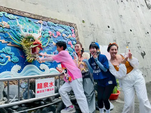 ▲籃籃、綜藝新時代（圖／民視提供）