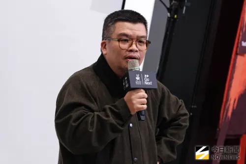 ▲知名嘻哈音樂製作人迪拉分享音樂創作中的冒險思維，他以「勇者模式」比喻創作者在面對未知靈感時的心理狀態，並談及在跨界合作中「描繪願景能力」的重要性。（圖／記者朱永強攝）