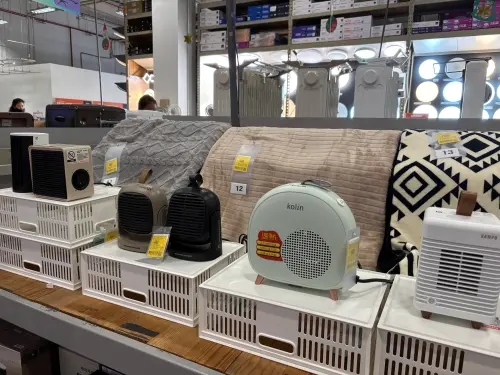 ▲電暖器,電熱毯,保暖,電器,特力屋。（圖／記者徐銘穗攝）