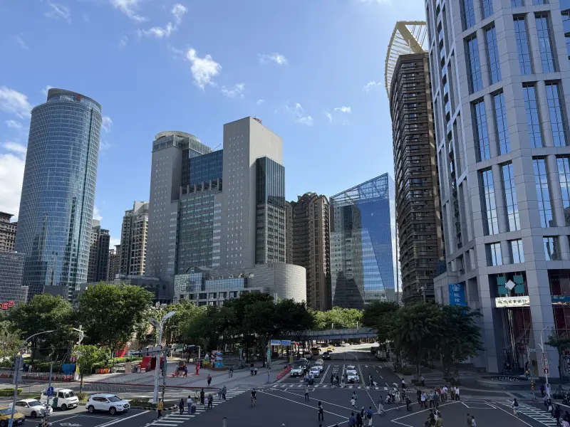 房市／新板特區新古屋能買嗎？房仲：「地段」是王道