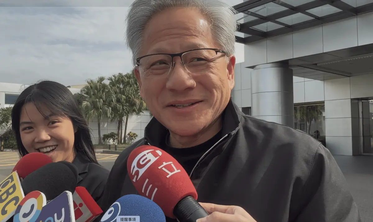 黃仁勳笑稱明年尾牙要自掏腰包 大讚台灣棒球是「國寶」