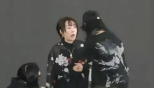 《航海王》大槻真希中國開唱突被請下台！瞬間熄燈、錯愕畫面曝光
