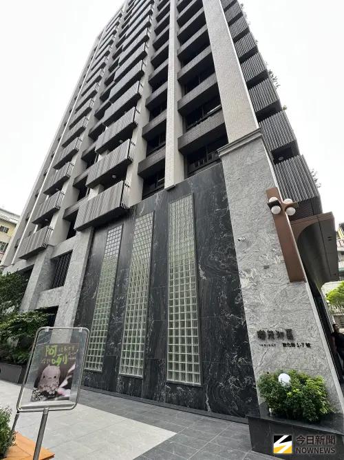 ▲「知藝術 裏生活」藝術聯展於「聯茂知裏」賞屋會館展出。（圖／記者陳美嘉攝，2025.11.29）