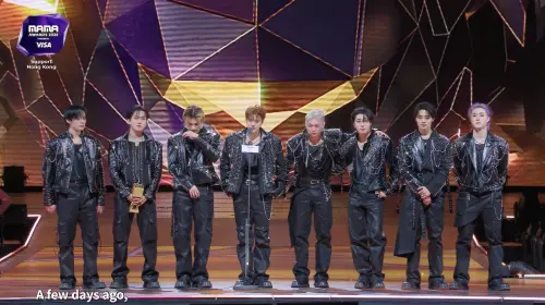 ▲Stray Kids獲得MAMA年度專輯大賞，他們在台上感動爆哭。（圖／Mnet Plus）