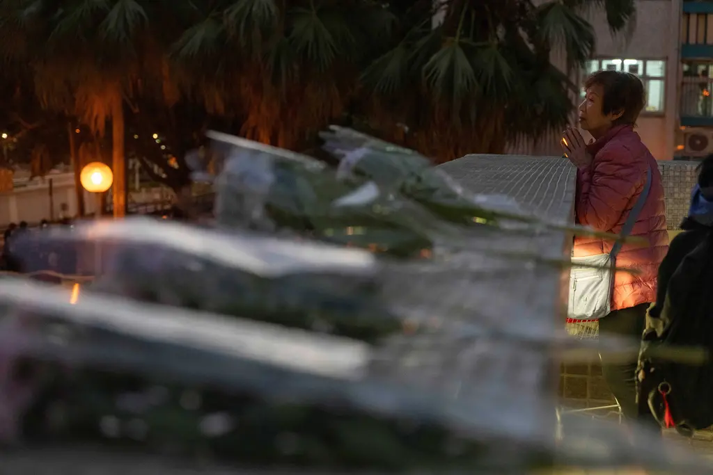 父憶亡兒最後訊息！香港大火「母獨困21樓」她淚崩：沒人能幫