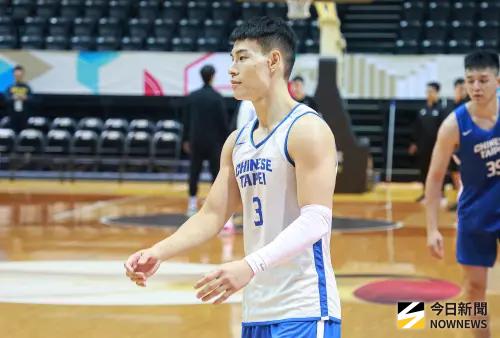 ▲世界杯男籃資格賽中華隊1日將在主場新莊球場對戰日本國家隊，後衛林秉聖積極練球備戰。（圖／記者葉政勳攝 ,2025.11.30）