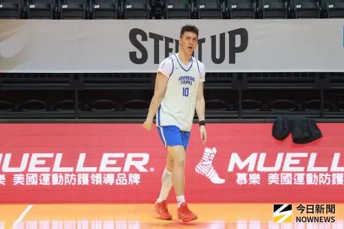 ▲前鋒譚傑龍替補進12人名單。（圖／記者葉政勳攝 ,2025.11.30）