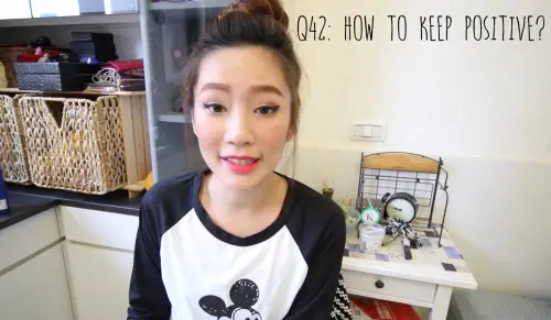 ▲Kelly過去在影片中提到，自己面對問題從來沒有特意要保持正面態度，但不論是正向或是負面，都得面對接下來的人生，那倒不如以正向姿態讓自己更有動力去進行接下來的計畫。（圖／TheKellyYang）