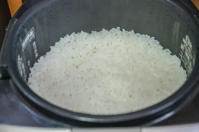 電子鍋內鍋什麼時候要換？達人：4情況快換 環保局揭正確丟棄法