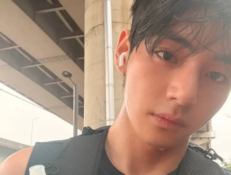 BTS V零遮掩漢江跑步！穿無袖露健壯手臂　粉絲哀號：竟然沒遇到