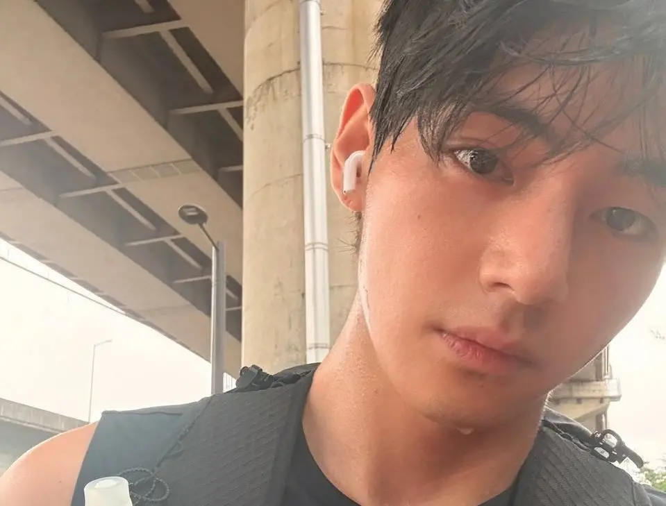 BTS V零遮掩漢江跑步！穿無袖露健壯手臂 粉絲哀號：竟然沒遇到