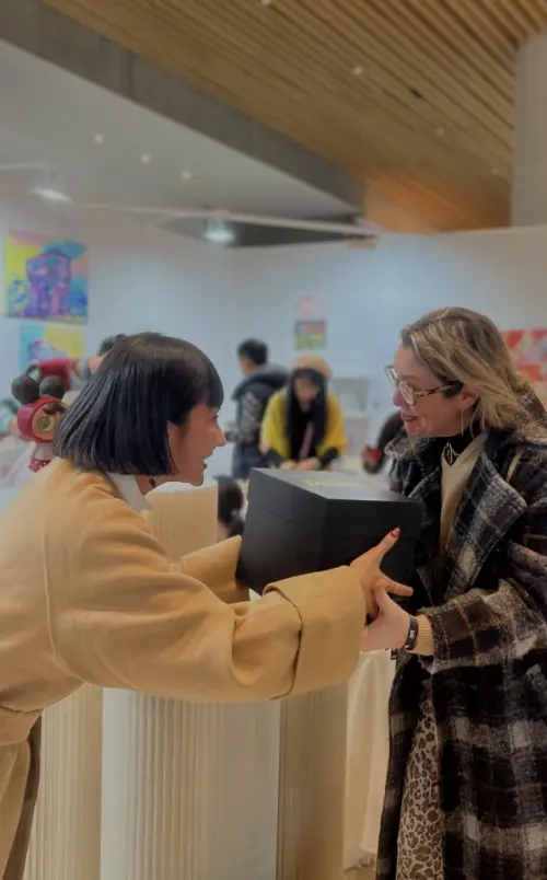 ▲梁云菲在創作中獲得平靜。（圖／翻攝自IG@nanaliangbadgal）