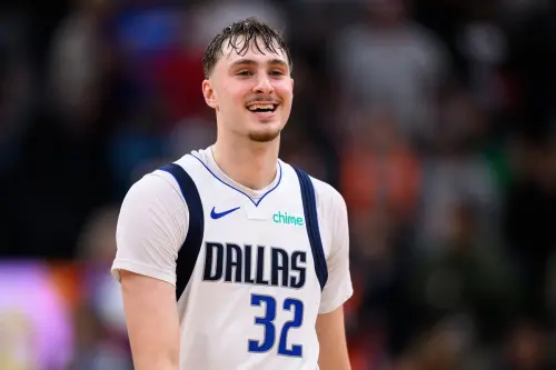 弗拉格砍生涯新高35分打破NBA紀錄！盛讚K湯爆發演出：他一直都在
