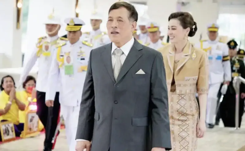 泰王捐1億泰銖協助南部水災　資助合艾醫院重建並慰問罹難者家屬