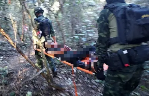 中國男子泰柬爭議邊境踩地雷重傷　泰軍指地區排雷未完成風險仍高
