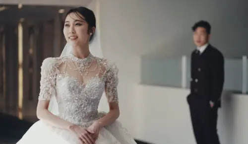 ▲Kiwi姐姐結婚了！許多粉絲都留言獻上祝福。（圖／翻攝自IG@kiwiwihi）