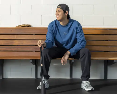 ▲New Balance與大谷翔平在2023年攜手合作，官方在2025年3月推出大谷翔平限量「Ohtani Signature Collection」聯名鞋款與服飾。（圖／New Balance臉書）