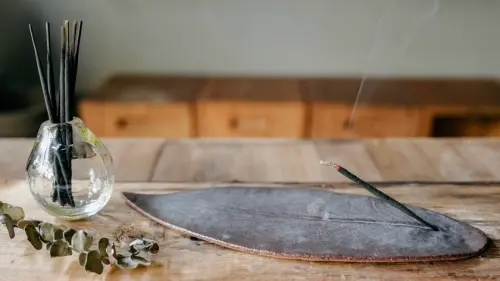 五行五色融入客庄工藝　六龜推「客＋等路」文化系伴手禮
