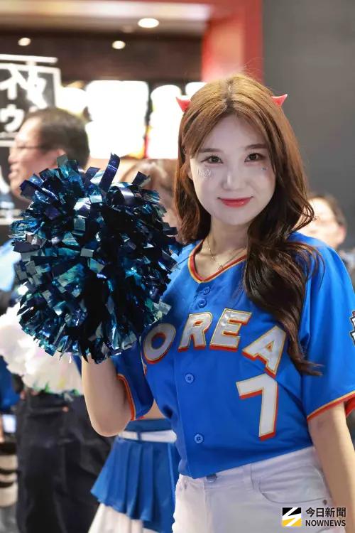 ▲桃園台啤永豐雲豹啦啦隊電豹女韓籍成員金賢姈。（圖／讀者提供）