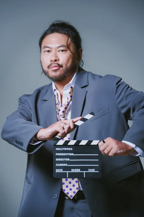 ▲喜劇演員壯壯陳彥壯（如圖）近年跨足影集《黑盒子》、《誰是被害者》，喜歡喜劇表演的他表示，曾經靠著每週被觀眾羞辱一次，練成一顆鋼鐵心臟。（圖／卡米地喜劇俱樂部提供）