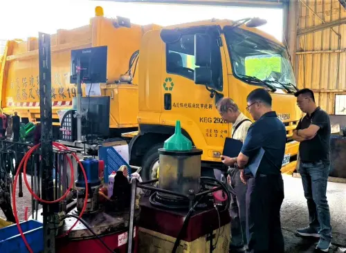 ▲環保局邀集專家學者現場審查與輔導。（圖／新北市環保局）