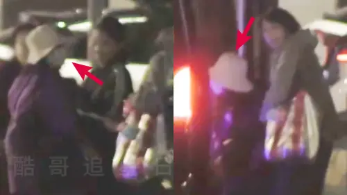 ▲劉詩詩（箭頭處）強制把好動的兒子抬上車。（圖／酷哥追星日記微博）