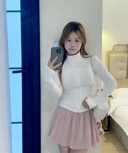 普發1萬剛到手！中配若瑜「轉身嗆台灣人」　同鄉火大：吃飯砸鍋
