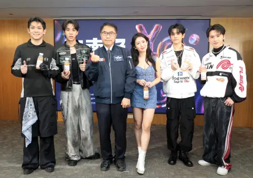 黃偉哲公布「2026台南好young」 首波耶誕跨年卡司
