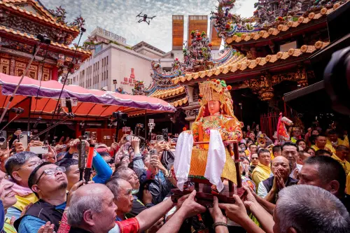 白沙屯媽祖來高雄了！遶境路線、線上直播、媽祖平安券發放總整理
