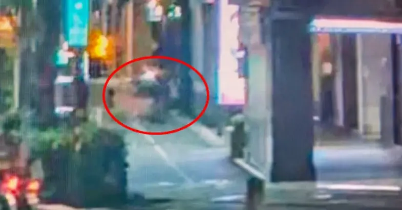 快訊／疑涉PAZZO董座毆運將案！天道盟主「鐵霸」80萬元交保