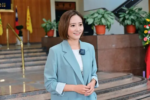 「新竹王淨」入列藍營添話題！前主播田芮熙助拳陳見賢
