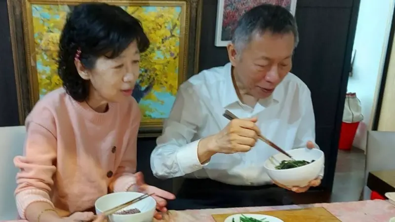 不滿檢突襲搜索54處！陳佩琪發文吐苦水　律師：不然要掛號預約？